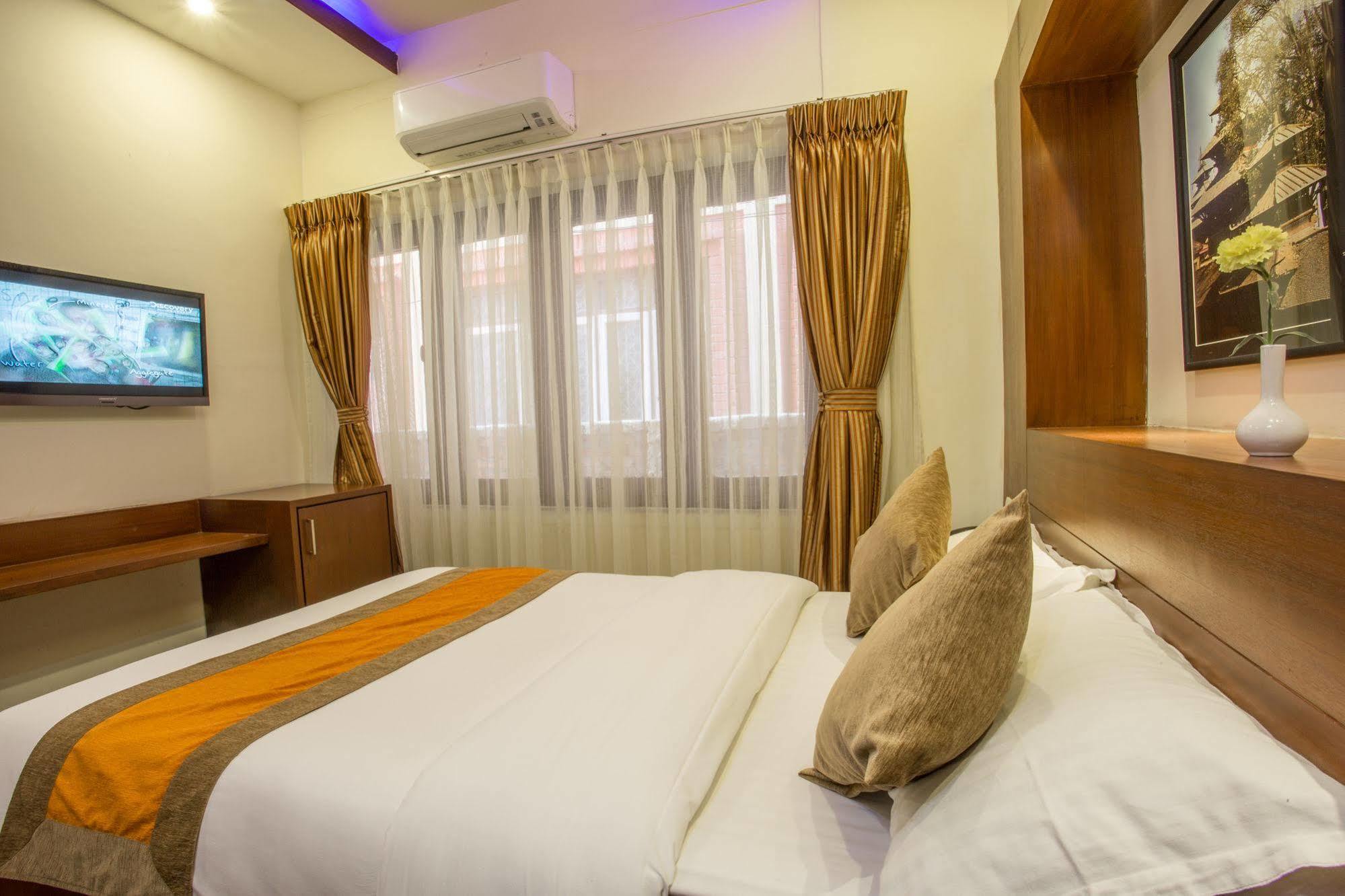 Aryatara Kathmandu Hotel Kültér fotó